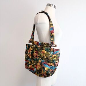 Vintage Atmosphere Y2K Purse Bird Orange Tropical Handbag Wooden Handle